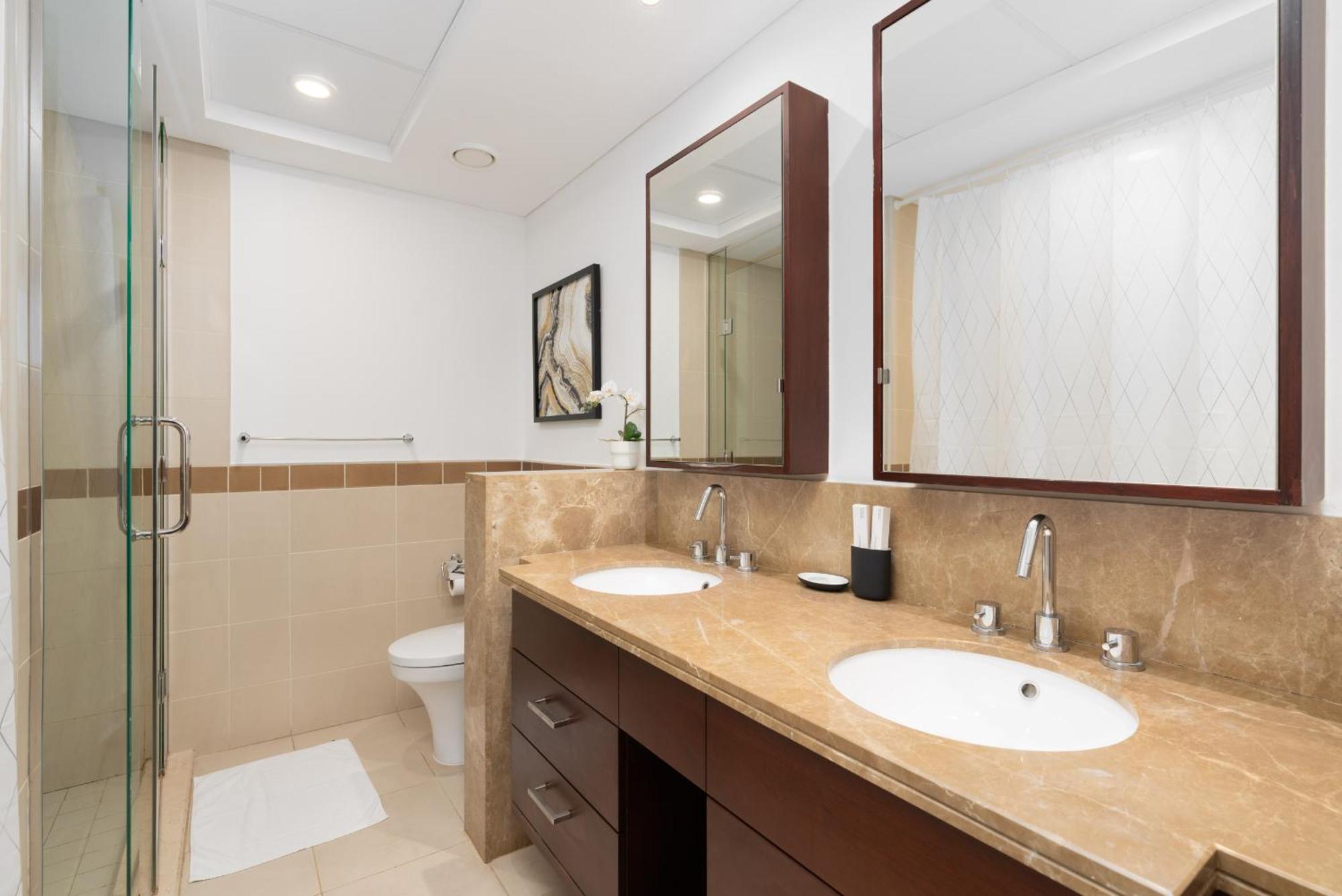 Luxury 2Br Downtown Apt With Burj Khalifa Views Dubai Bagian luar foto
